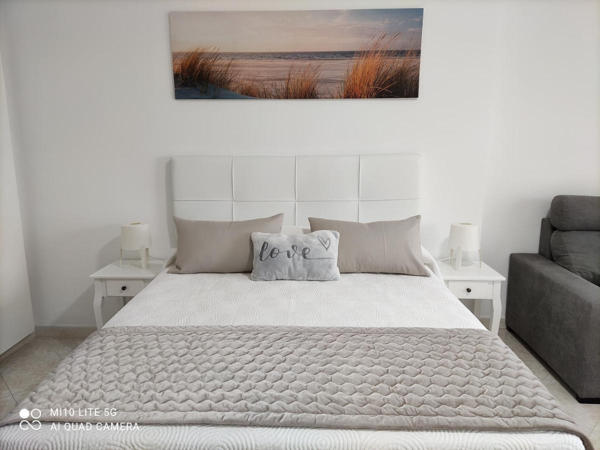 Benalsuite Estudio, Piscina Y Playa En Benalbeach, Benalmádena Eksteriør billede
